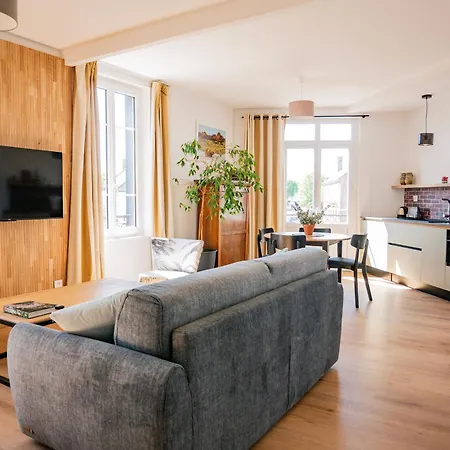 Central Paris Suites شقة
